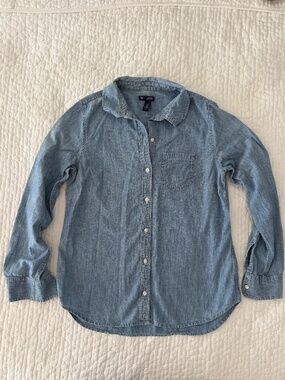 Gap Boyfriend Chambray Shirt.